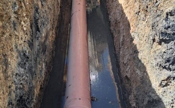 SIMAPARG avanza en la instalación de tubería de drenaje en la colonia Flores Magón