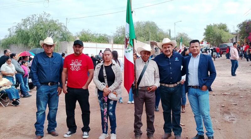SIMAPARG participa en el desfile conmemorativo por el 99 aniversario de la comunidad de Las Esperanzas