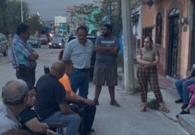 SIMAPARG dialoga con vecinos de las calles Galeana e Insurgentes para atender problemática hidráulica